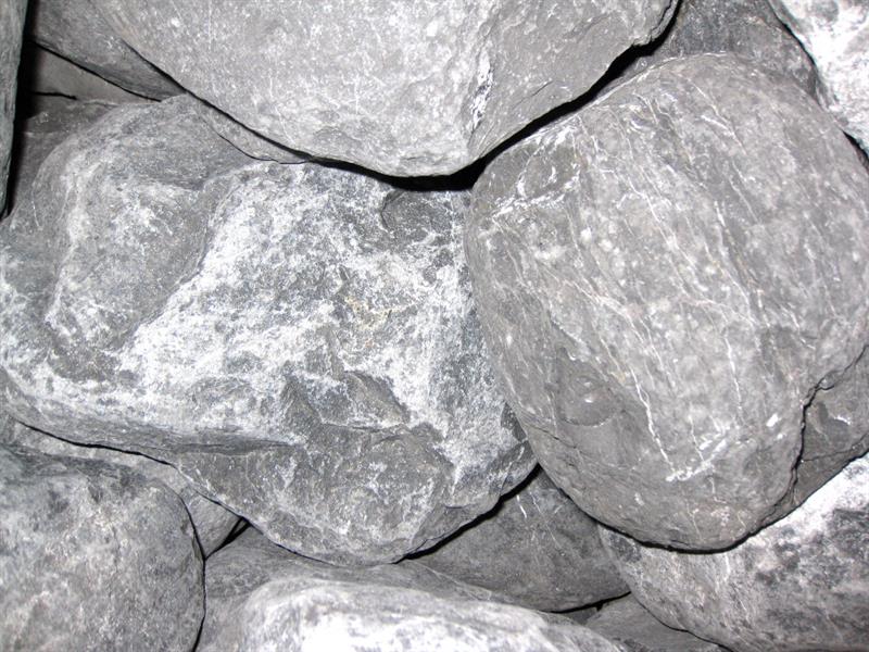 Basalt Zierkiesel, matt - schwarz, 100 - 300 mm Körnung, getrommelt, in Big Bag inkl. Befüllung