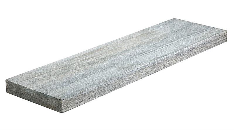 Stelen aus Nero Santiago, L/B/H 50x10x150 cm, allseits gesägt,