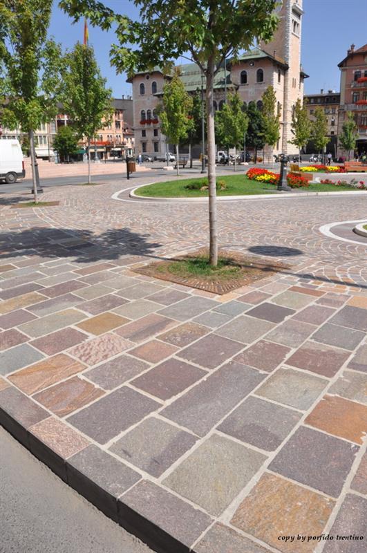 Porphyrplatten Bahnenware handbekantet freie Längen, 30cm breit, Stärke 3/6cm