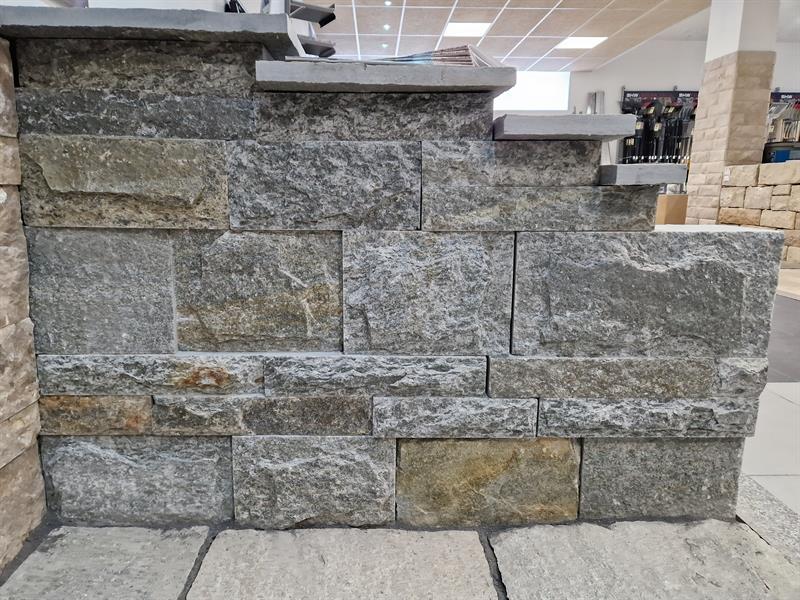 Mauersteine aus Luserna Gneis, CLASSIC MIX, verschiedene Höhen, Schichtmauerwerk