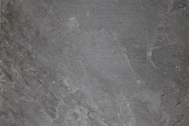 Terrassenplatten aus Schiefer NC, SCHWARZ, 120x80x3cm, gespalten und gefast,