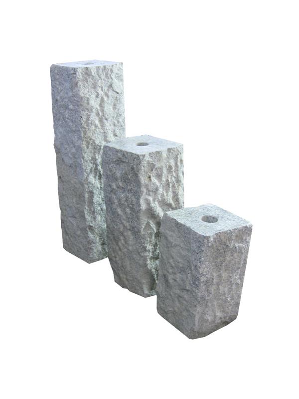 Wasserspiel aus Granit grau, 3 Palisaden SET mit Bohrungen
