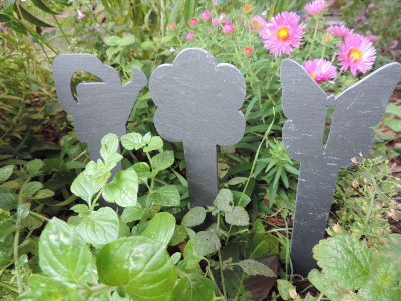 Schiefer Gartenspicker/ Pflanzschilder , 3 Stück SET, Motiv: Gießkanne, Schmetterling, Blume