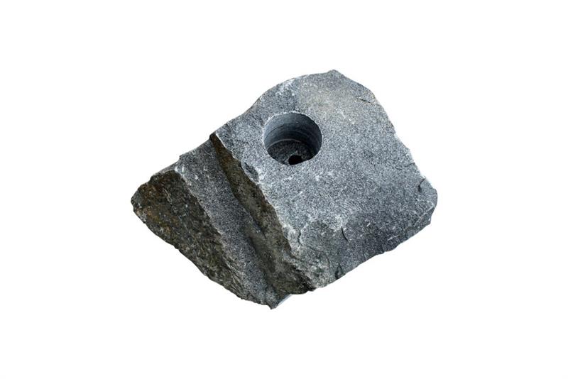 Quellstein aus GabroPICUS Nr. 2