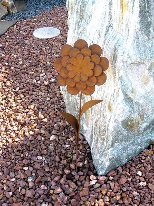 Blume mit Blätter aus Edelrost zum stecken