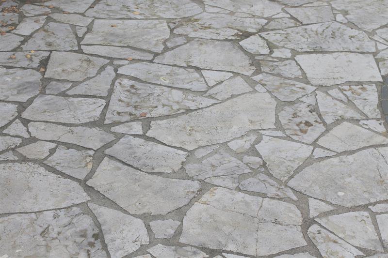 Polygonalplatten aus Muschelkalk, verschieden Stärken